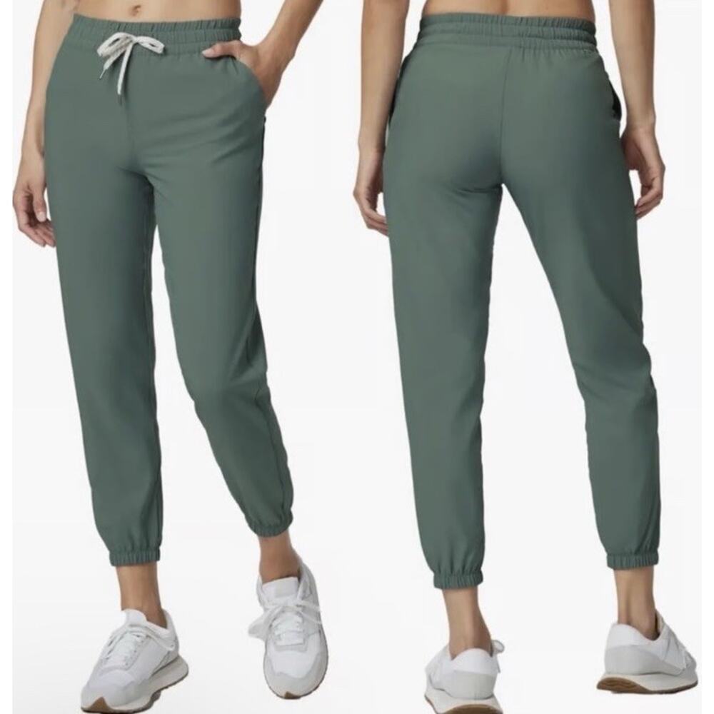 Vuori Weekend Jogger Green Women's Athletic Pants XS NEW